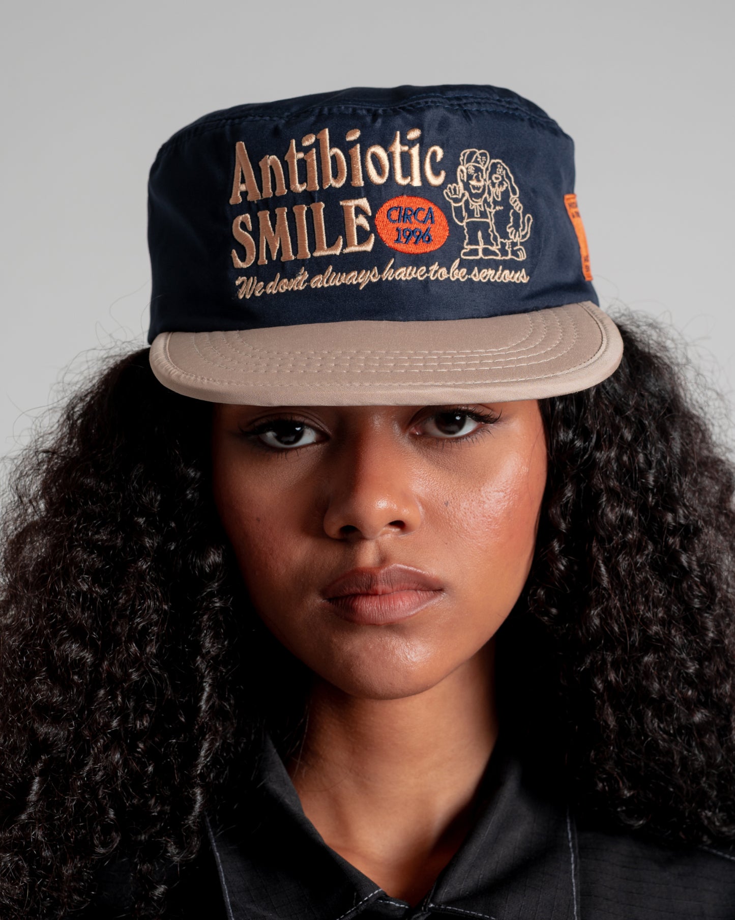 'Mechanic' Pillbox Hat (Navy Blue/Beige)