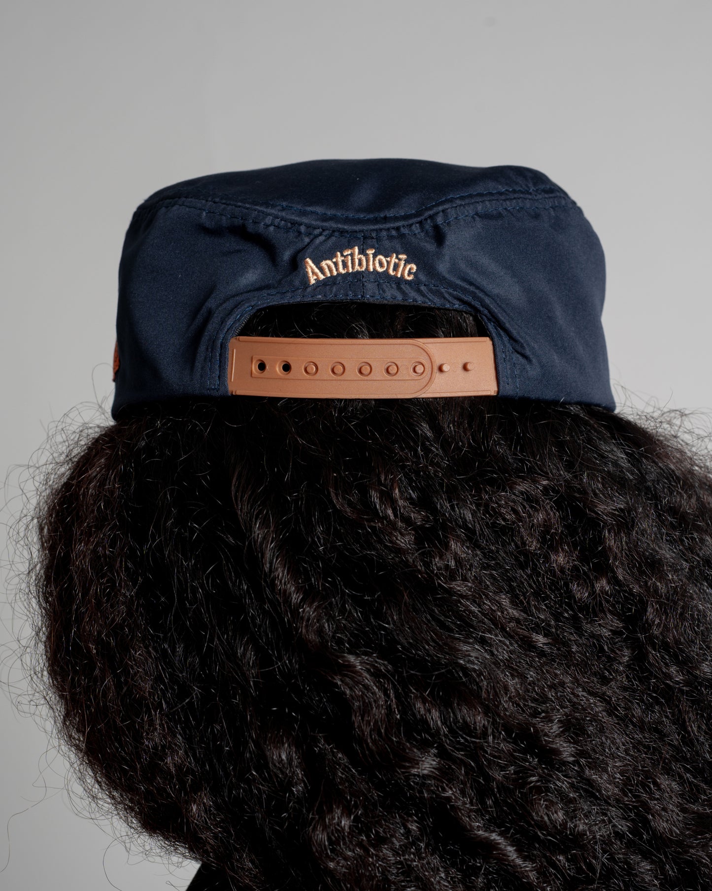 'Mechanic' Pillbox Hat (Navy Blue/Beige)