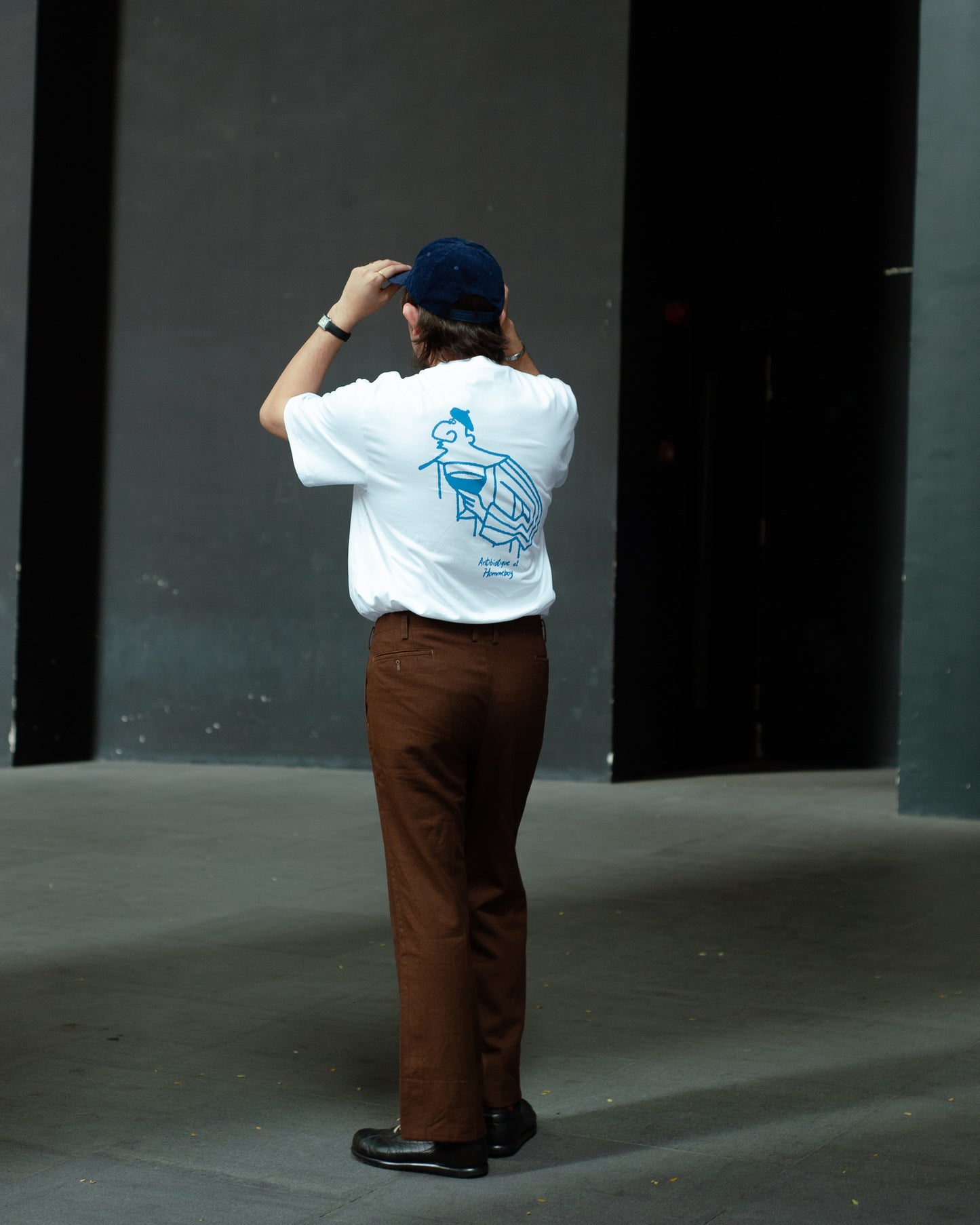 'Galerie' SS Tee (Warm White) - Hommeboy & Antibiotic Smile