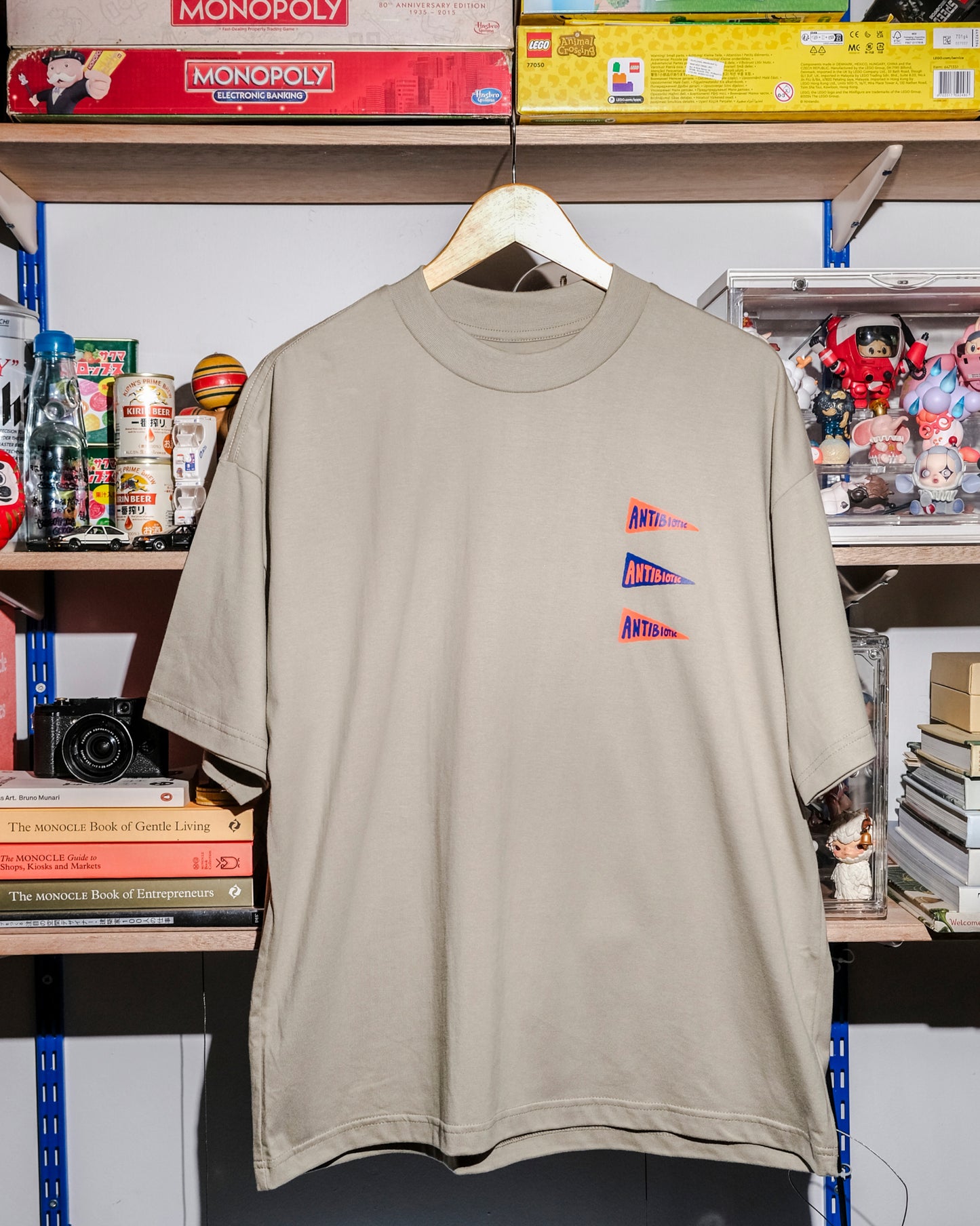 'Happy Tunes' SS Tee (Pebble)