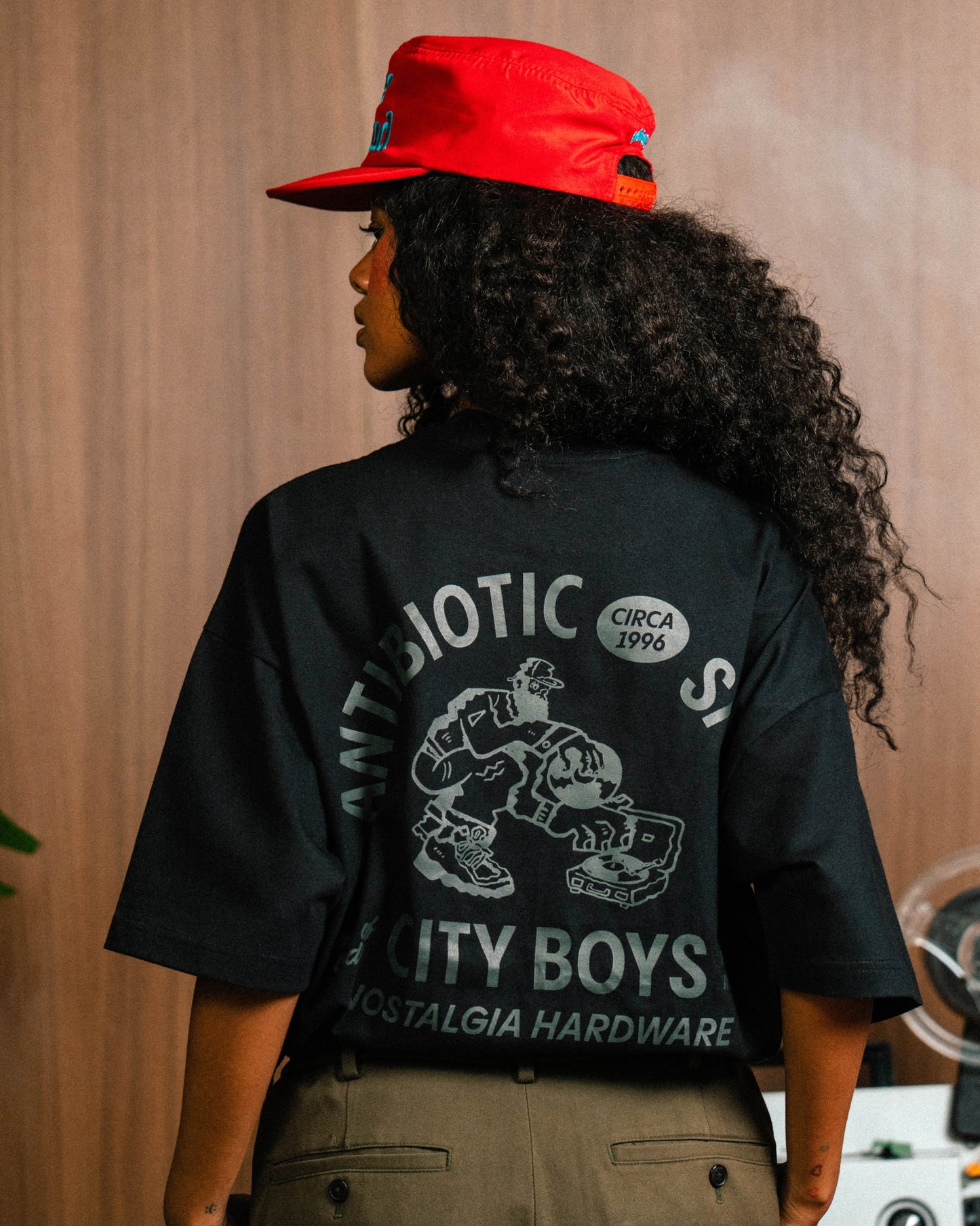 'City' SS Box Tee (Black)